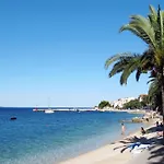 Mit Drei Schlafzimmern- Whirlpool Und Meerblick By Interhome Апартаменты Макарска