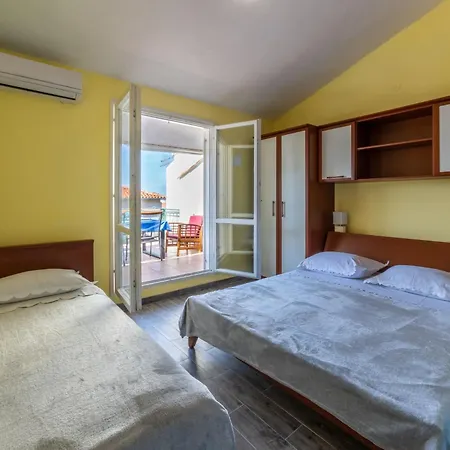 Daire Mit Drei Schlafzimmern- Whirlpool Und Meerblick By Interhome