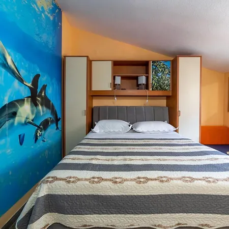 Mit Drei Schlafzimmern- Whirlpool Und Meerblick By Interhome Lägenhet