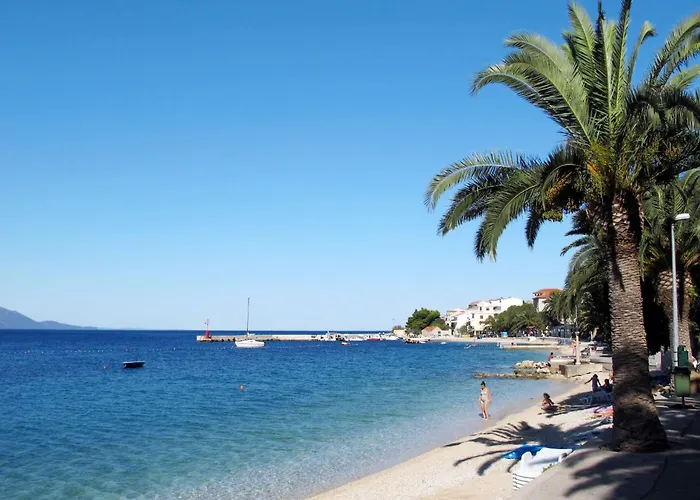 Mit Drei Schlafzimmern- Whirlpool Und Meerblick By Interhome Lägenhet Makarska